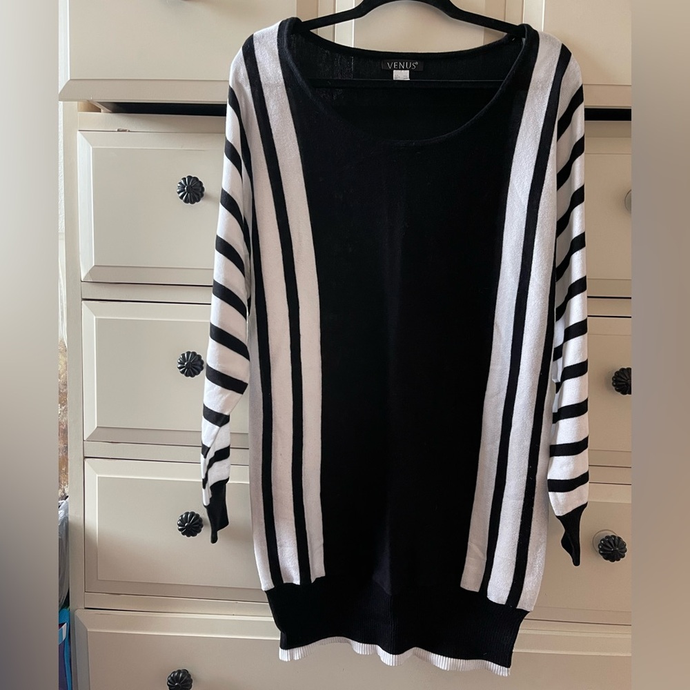 Black and White Striped Women's Sweater